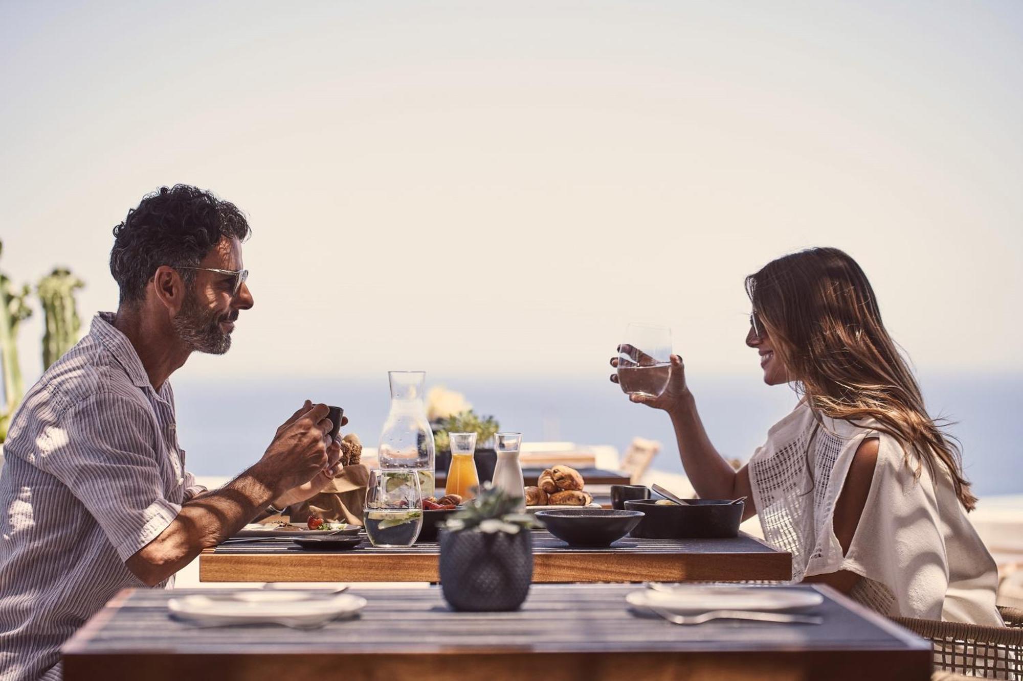Magma Resort Santorini, In The Unbound Collection By Hyatt Vourvoulos ภายนอก รูปภาพ